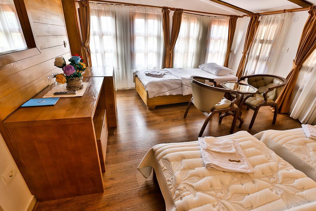 Kula Boutique Hotel 바르 객실 사진